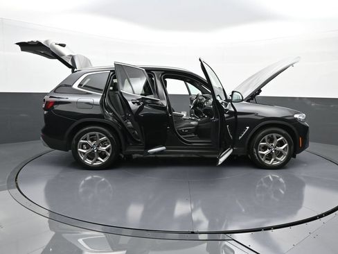 Used 2023 BMW X3 xDrive30i AWD/4WD image 44