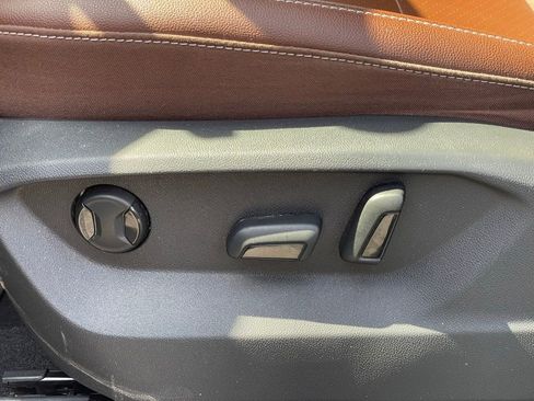 Used 2022 Volkswagen Atlas SE image 14