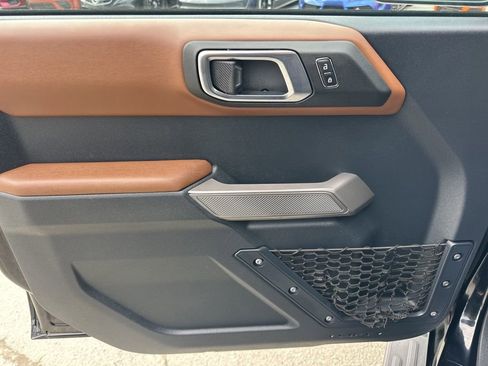 Used 2023 Ford Bronco Outer Banks image 24