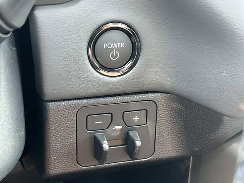 New 2026 Toyota Tundra Platinum AWD/4WD image 34