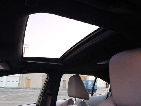 Certified 2023 Toyota Corolla SE w/ SE Premium Package image 8