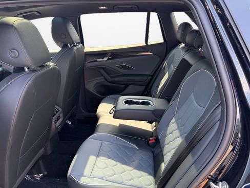 New 2026 Volkswagen Tiguan SEL R-Line image 13