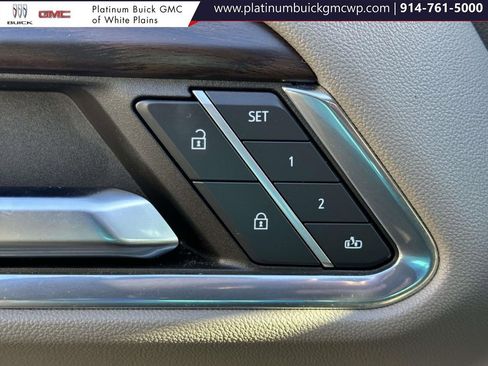 Used 2024 GMC Sierra 1500 SLT image 18