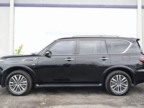 Used 2021 Nissan Armada SV w/ SV Appearance Package image 8