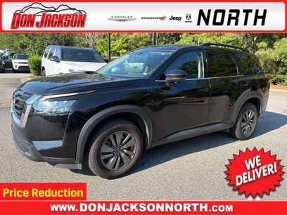 Used 2024 Nissan Pathfinder SV