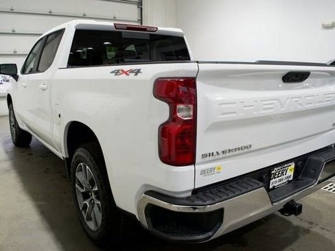 New 2025 Chevrolet Silverado 1500 LT w/ Leather Package AWD/4WD image 16