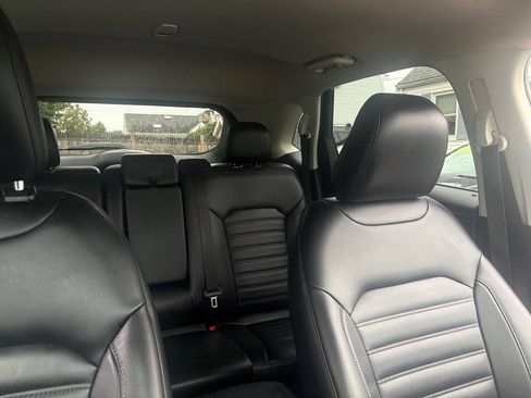 Used 2020 Ford Edge SEL w/ Cold Weather Package AWD/4WD image 25