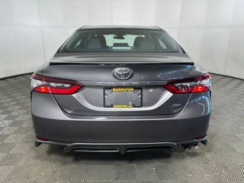Used 2024 Toyota Camry SE FWD image 4