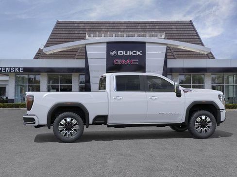 New 2026 GMC Sierra 2500 Denali w/ Denali Reserve Package AWD/4WD image 5