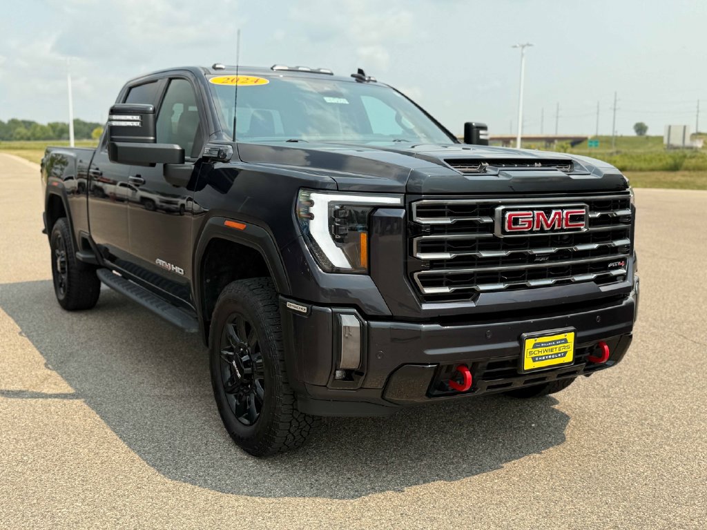 Used 2024 GMC Sierra 2500 AT4 w/ AT4 Premium Plus Package AWD/4WD image 5