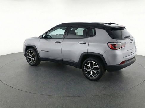 Used 2025 Jeep Compass Limited AWD/4WD image 6