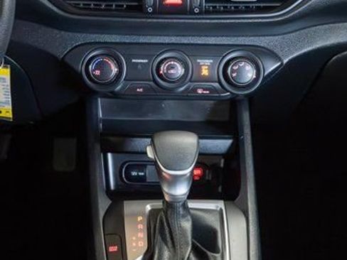 Used 2024 Kia Forte LXS w/ LXS Technology Package FWD image 16