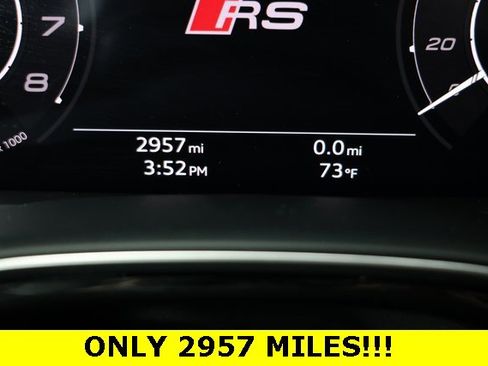 Used 2025 Audi RS Q8 performance image 3