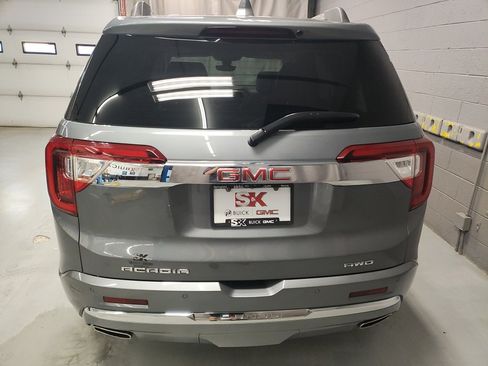 Used 2020 GMC Acadia Denali w/ LPO, Floor Liner Package image 23
