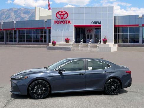 New 2026 Toyota Camry XLE FWD image 3