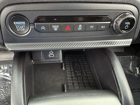Used 2025 Ford Bronco Sport Outer Banks w/ Outer Banks Tech Package+ AWD/4WD image 27