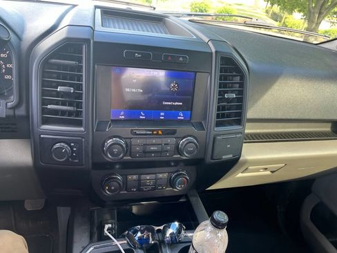 Used 2019 Ford F150 XL w/ Equipment Group 101A Mid AWD/4WD image 8