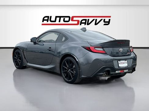 Used 2025 Toyota GR86 Premium RWD image 5