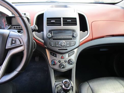 Used 2012 Chevrolet Sonic LTZ image 12