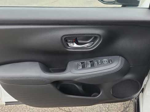 Certified 2023 Honda HR-V EX-L image 12