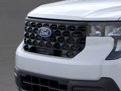 New 2026 Ford Maverick XL image 19