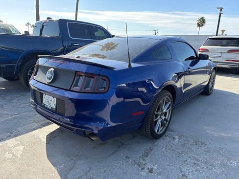 Used 2013 Ford Mustang GT Premium w/ Brembo Brake Pkg RWD image 6