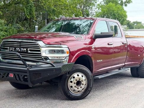 Used 2022 RAM 3500 Laramie AWD/4WD image 1