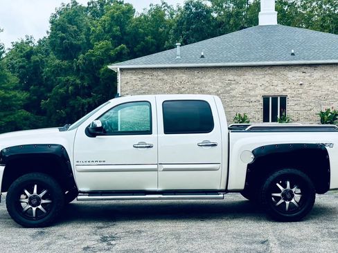 Used 2012 Chevrolet Silverado 1500 LTZ AWD/4WD image 9