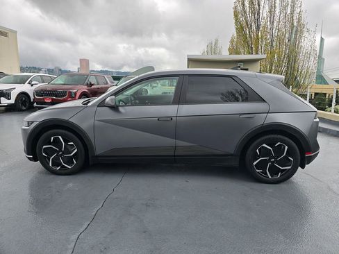 Used 2024 Hyundai Ioniq 5 SEL AWD/4WD image 6