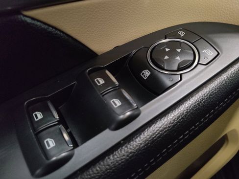 Used 2017 Ford Explorer FWD image 27