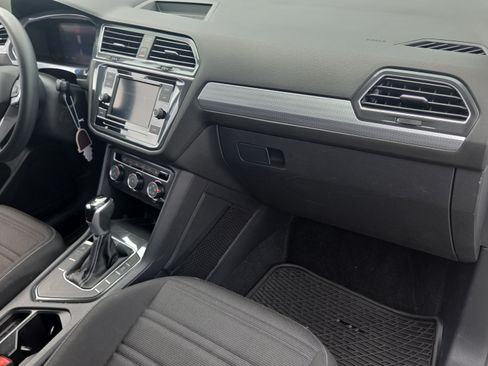 Used 2023 Volkswagen Tiguan S FWD image 16