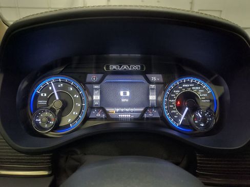 Used 2020 RAM 1500 Limited image 16