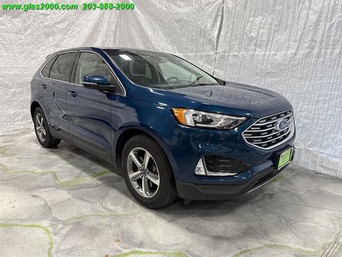 Used 2020 Ford Edge SEL w/ Convenience Package image 2