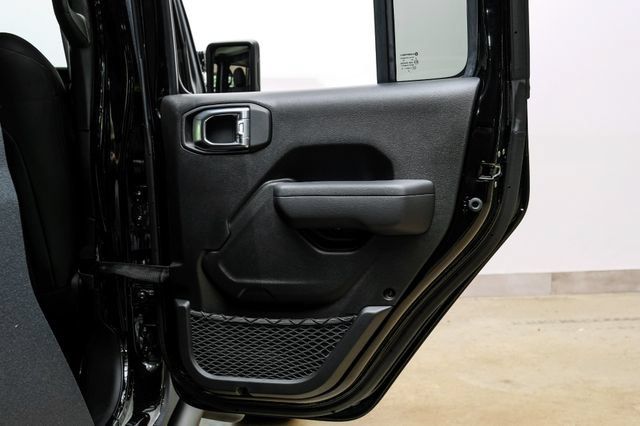 Used 2025 Jeep Gladiator Sport AWD/4WD image 82