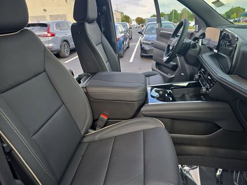 New 2026 Chevrolet Tahoe Premier AWD/4WD image 10