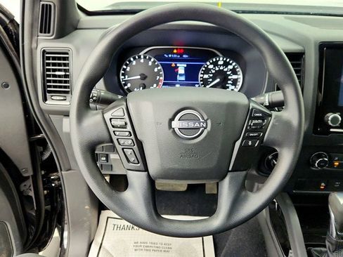 Used 2023 Nissan Frontier SV w/ Midnight Edition Package image 12