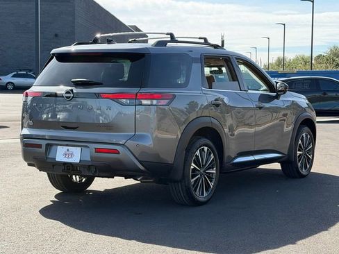 New 2026 Nissan Pathfinder Platinum w/ Cargo Package AWD/4WD image 6