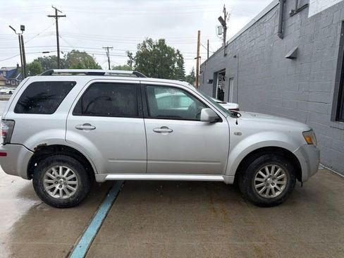 Used 2009 Mercury Mariner Premier FWD image 2