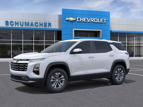 New 2026 Chevrolet Equinox LT AWD/4WD image 2