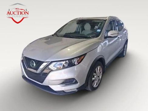 Used 2022 Nissan Rogue Sport SV w/ Technology Package FWD image 1
