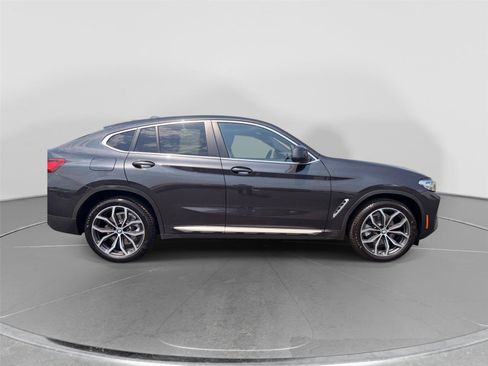 Used 2024 BMW X4 xDrive30i w/ Convenience Package AWD/4WD image 6