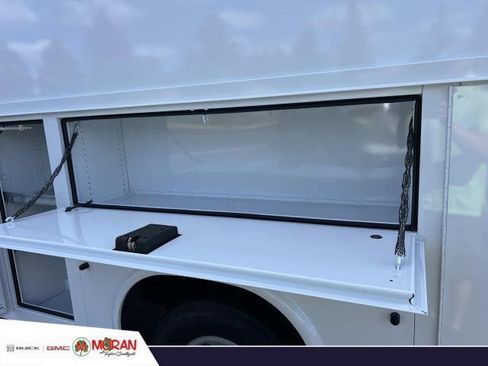 New 2025 GMC Savana 3500 w/ Power Convenience Package image 11