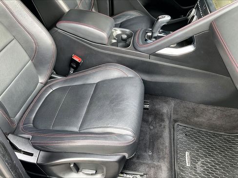 Used 2020 Jaguar E-PACE Checkered Flag image 22