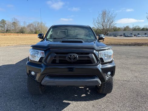 Used 2014 Toyota Tacoma 4x4 Double Cab image 8