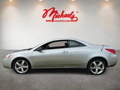 Used 2008 Pontiac G6 GT w/ Premium Package FWD image 5