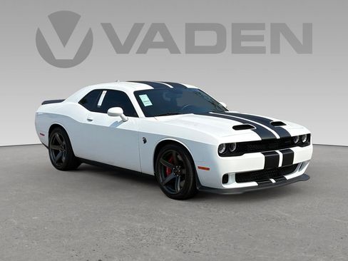 Used 2022 Dodge Challenger SRT Hellcat Redeye RWD image 1
