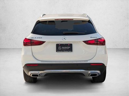 Certified 2025 Mercedes-Benz GLA 250 4MATIC w/ Exclusive Package image 6