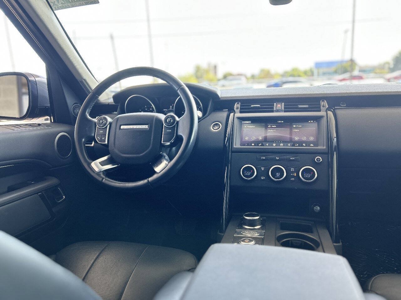 Used 2018 Land Rover Discovery SE AWD/4WD image 61