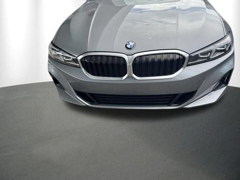 Used 2023 BMW 330i Sedan w/ Driving Assistance Package RWD image 4