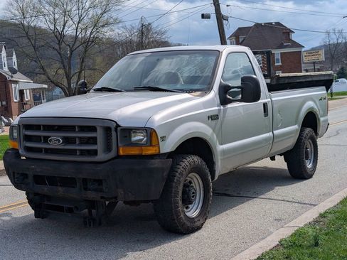 Used 1999 Ford F350 XL image 11
